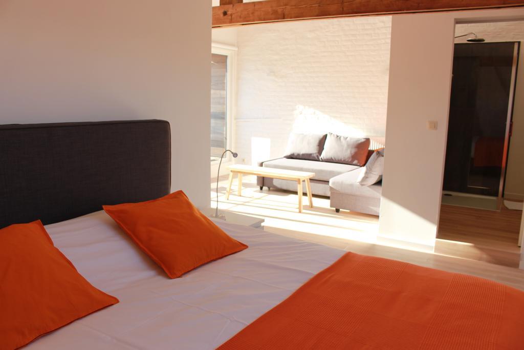 Hotel De Loft Верне Екстериор снимка