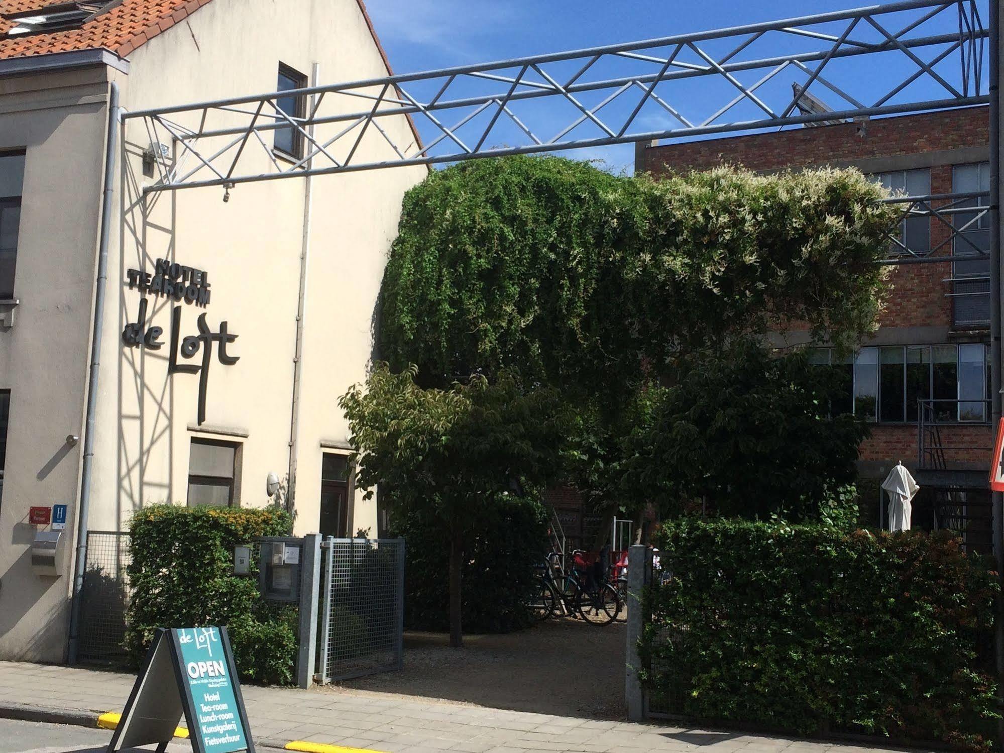 Hotel De Loft Верне Екстериор снимка