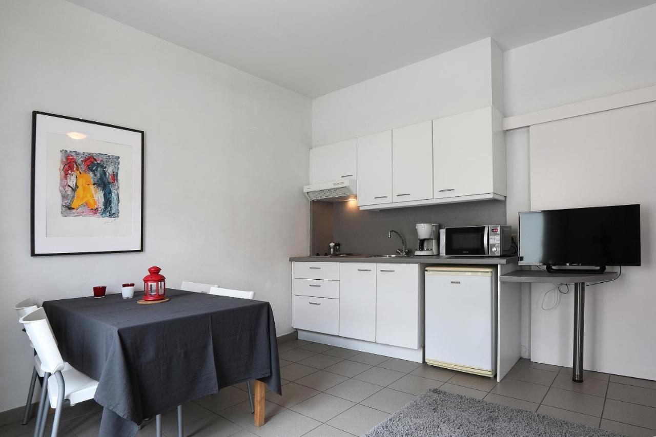Hotel De Loft Верне Екстериор снимка
