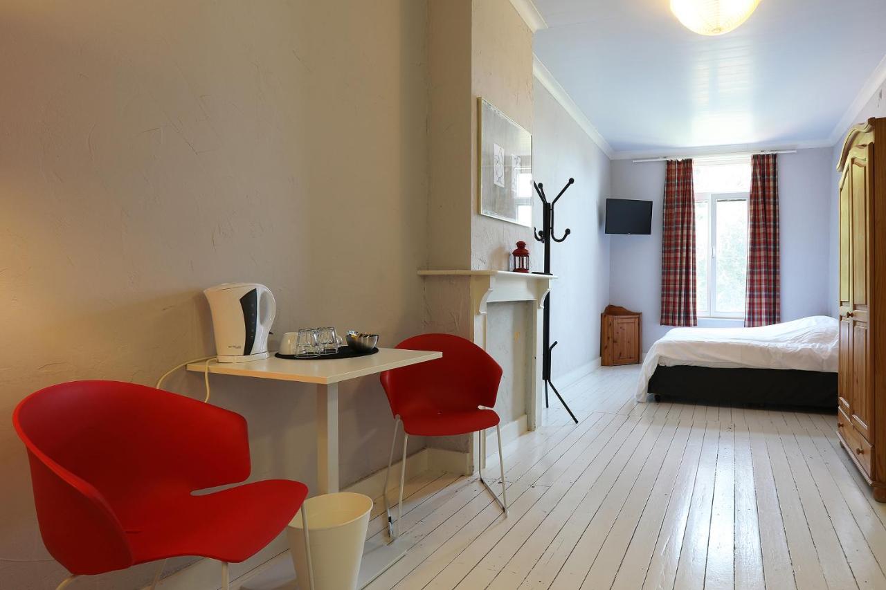Hotel De Loft Верне Екстериор снимка
