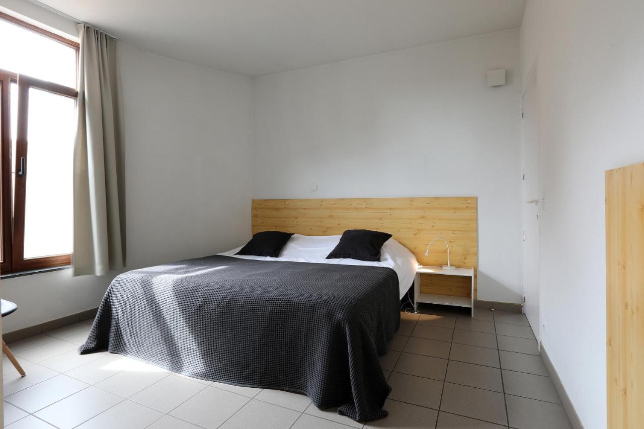 Hotel De Loft Верне Екстериор снимка