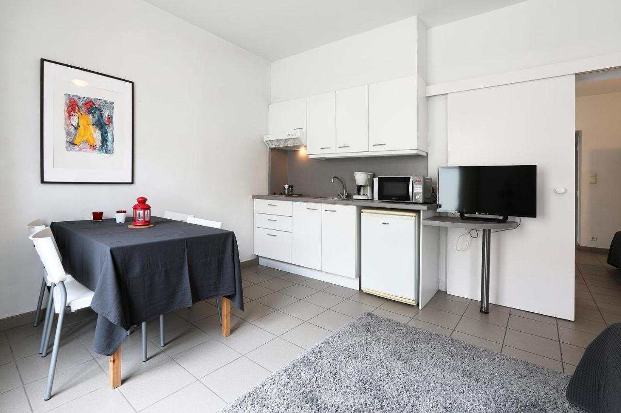 Hotel De Loft Верне Екстериор снимка