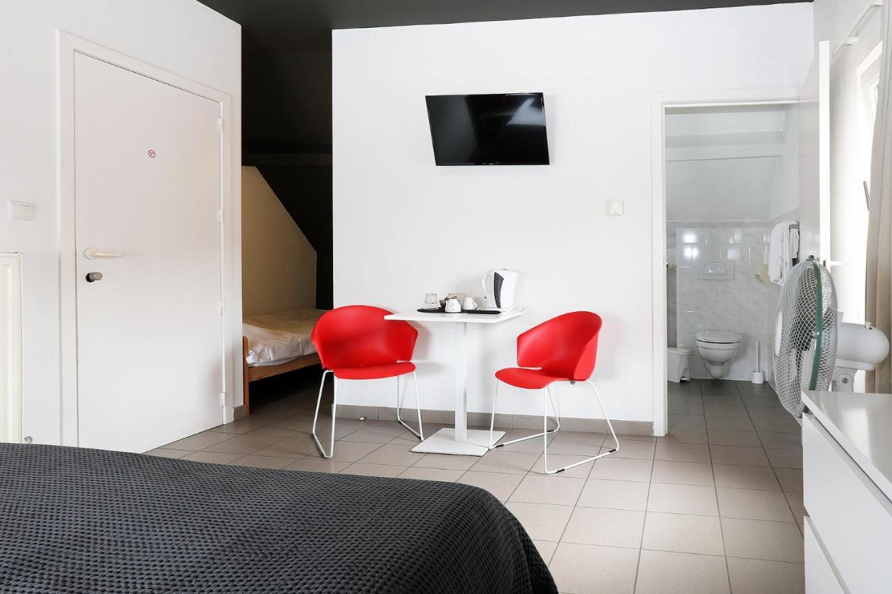 Hotel De Loft Верне Екстериор снимка