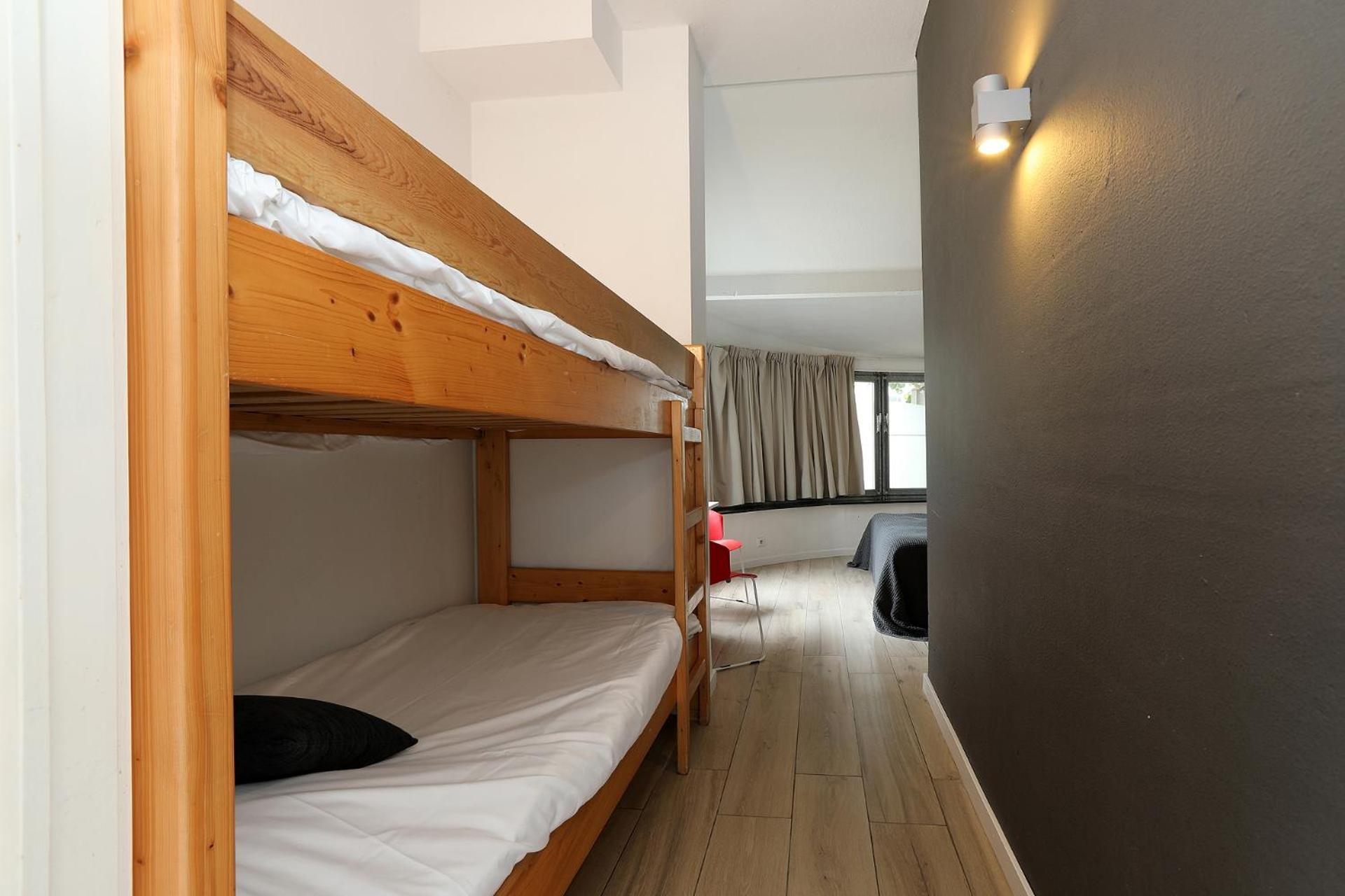 Hotel De Loft Верне Екстериор снимка